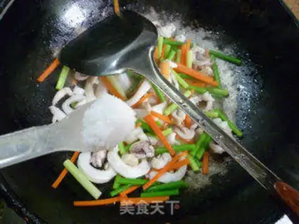Make Garlic squid step 10