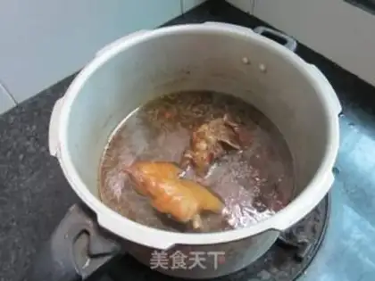 Make Pork hoof step 3