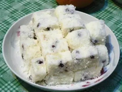 Make Coconut white cake step 6