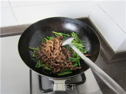 Make Beef and garlic step 12