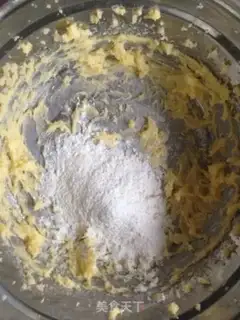 Make Coconut buns step 3
