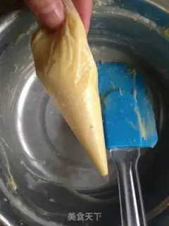 Make Coconut buns step 5