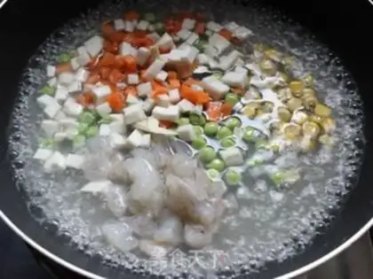 Make Vegetable seafood soup step 2