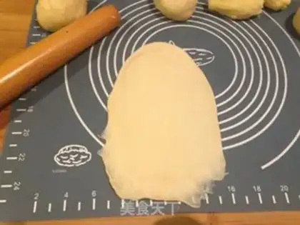 Make Coconut buns step 12