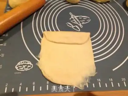 Make Coconut buns step 13