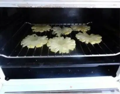 Make Pineapple step 3