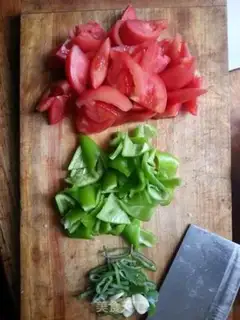 Make Tomato eggs for noodles step 6