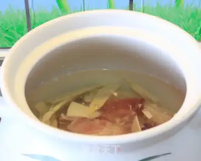 Make Spring ham soup step 6
