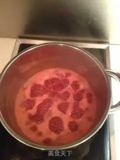 Make Strawberry jam step 5