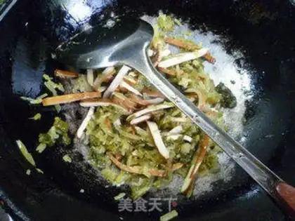 Make Snow pickles and fried eggs step 6
