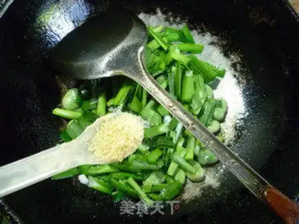 Make Scrambled beans step 10