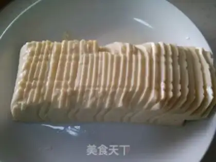 Make Eggs and tofu step 1