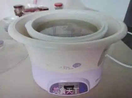 Make The chicken soup step 3