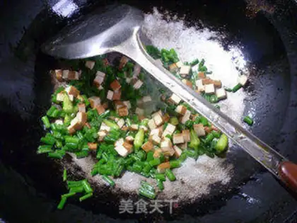 Make Scrambled snails step 12