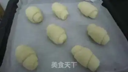 Make Butter roll step 8