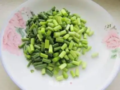 Make The meat and the garlic step 3
