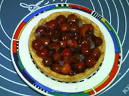 Make Sweet cherry tower step 19
