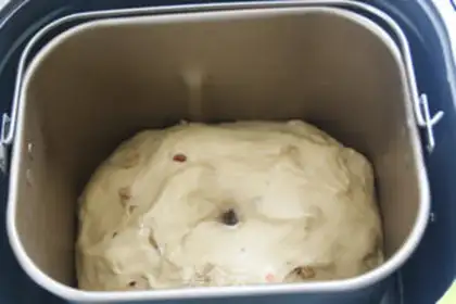 Make Red-tree red sugar toast step 10