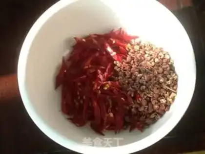 Make Spicy peanuts step 2