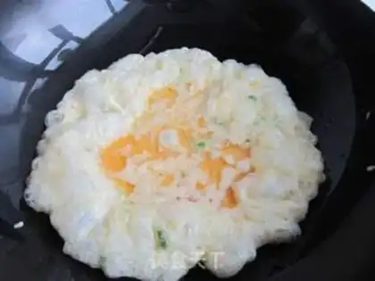 Make Fried eggs step 3