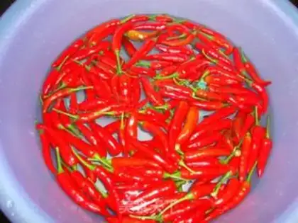 Make Make your own chili step 0