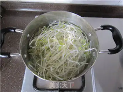 Make Pelican sprouts step 2