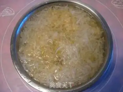 Make Sour sauce and white meat step 4