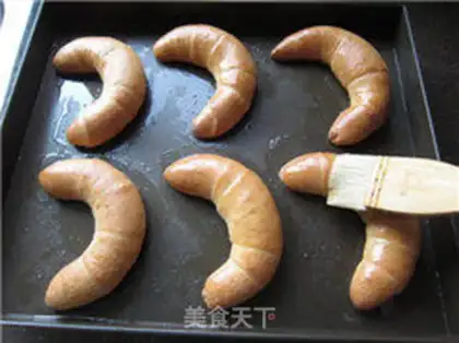 Make Buffalo croissants step 17
