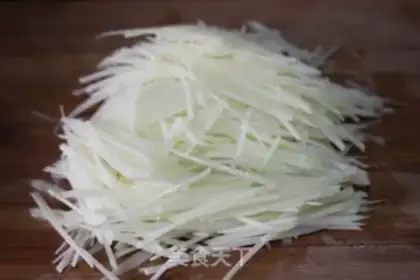 Make Frozen potatoes step 0