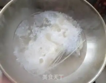 Make Fresh bouquet soup noodles step 5