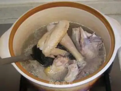 Make Weed stew chicken step 4