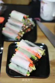 Make Crystal melon rolls step 15