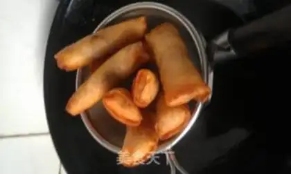 Make Spring rolls step 5