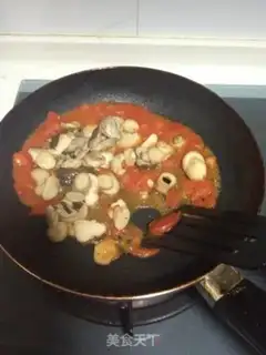 Make Tomato mushroom fried beef step 7