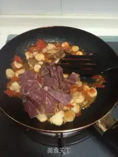 Make Tomato mushroom fried beef step 9