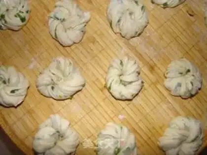 Make Onion rolls step 11