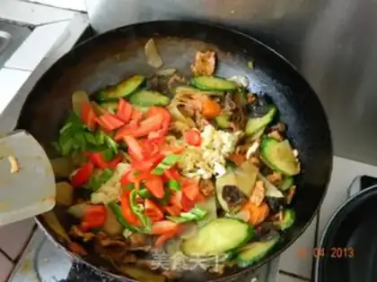 Make Mushu meat step 8