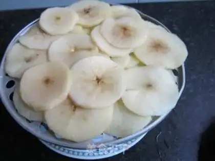 Make Sweet apple dry step 4