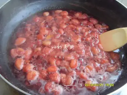 Make Homemade strawberry sauce step 12