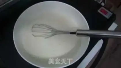Make Three minutes of fast-nurning breakfast -- carrot omelet step 1