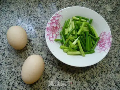 Make Scrambled eggs step 0