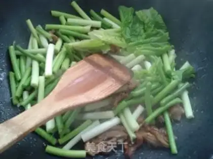 Make Garlic fried oxen step 2