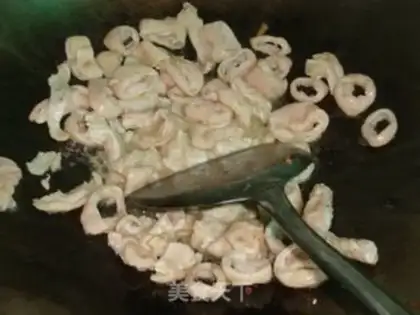 Make Tomato sauce and pasta step 0