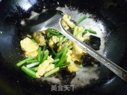 Make Scrambled eggs step 11