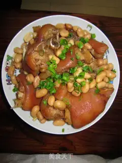 Make Piggy-hand peanut stew step 6
