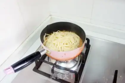 Make Tomato sauce and pasta step 12