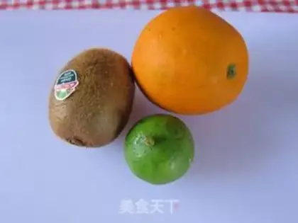 Make Strange fruit orange juice step 0