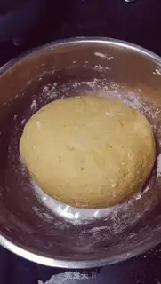 Make Pumpkin buns step 2