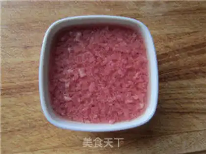 Make West Lake Beef Spas step 1