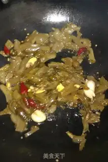 Make Sourcuit fan soup step 4